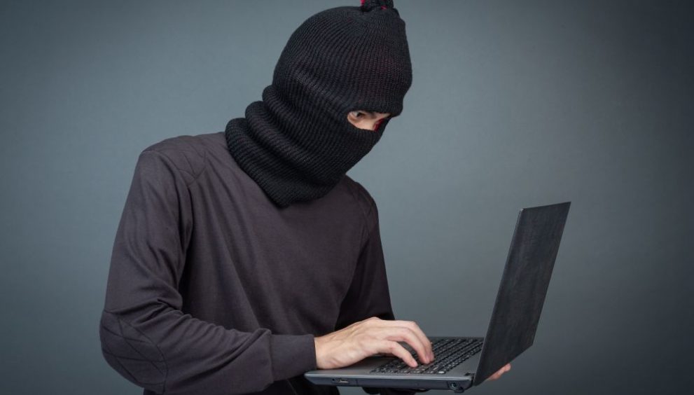 How to Spot and Avoid Fake Login Pages: Protect Yourself from Phishing Scams