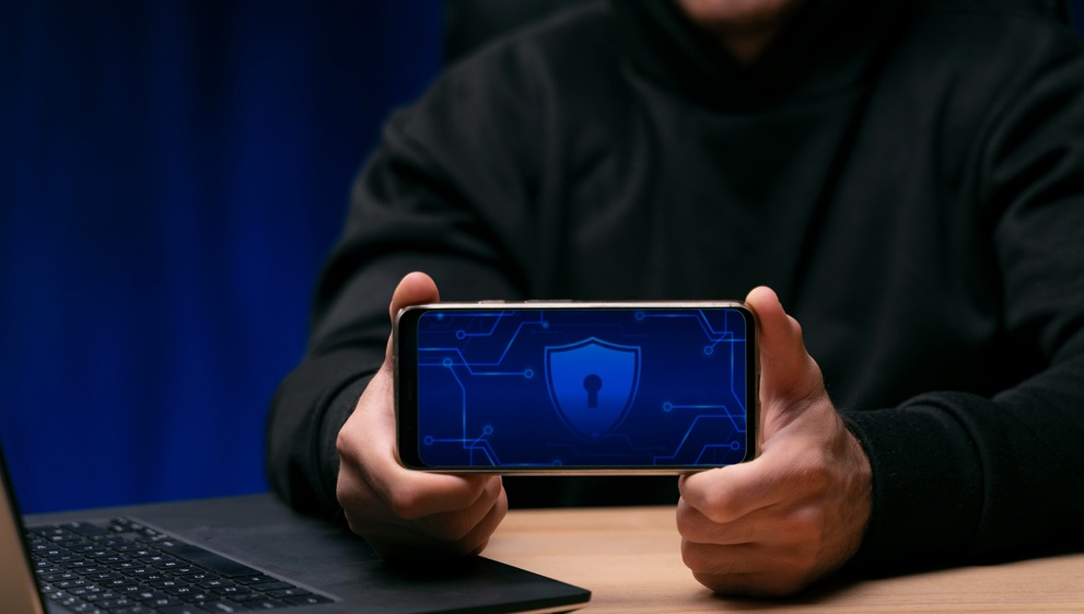 how to prevent phone hacking