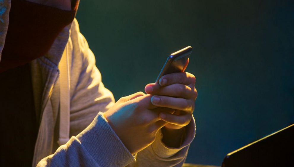 The 4 Rs of Mobile Security: Tips to Protect Your Phone